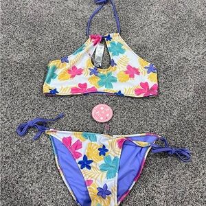 NWT! Maui And Saints Two Piece White Lilac Floral Swimsuit Size L